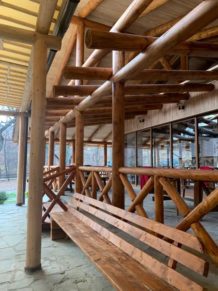 Proiect din lemn realizat de echipa DG WoodenHouse, imaginea 5