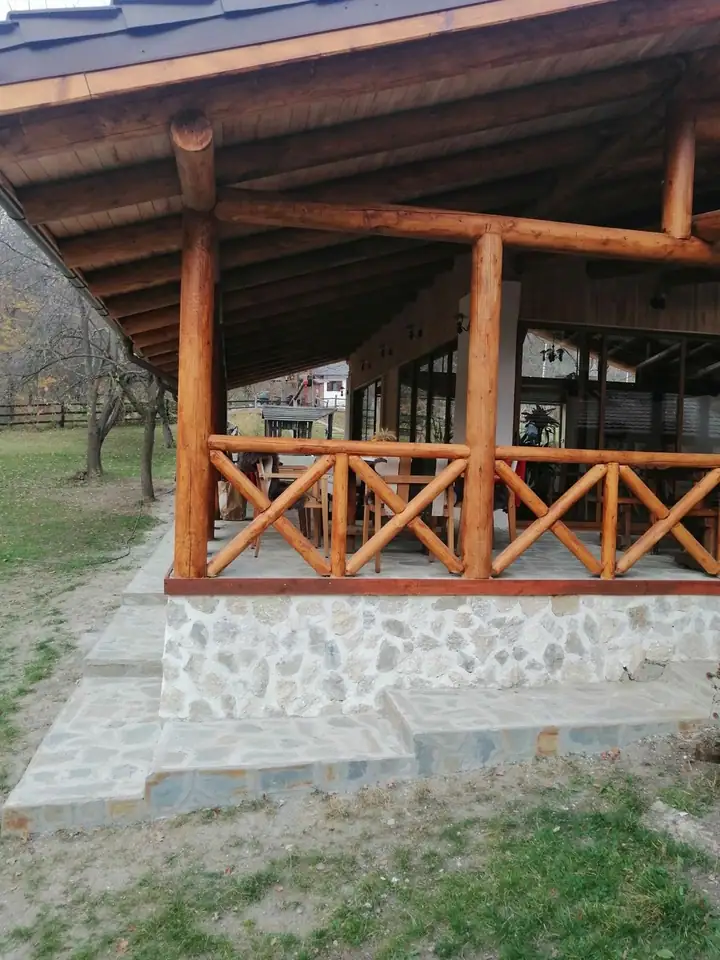Proiect din lemn realizat de echipa DG WoodenHouse, imaginea 16