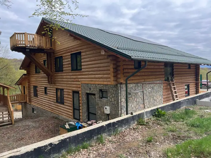 Proiect din lemn realizat de echipa DG WoodenHouse, imaginea 38