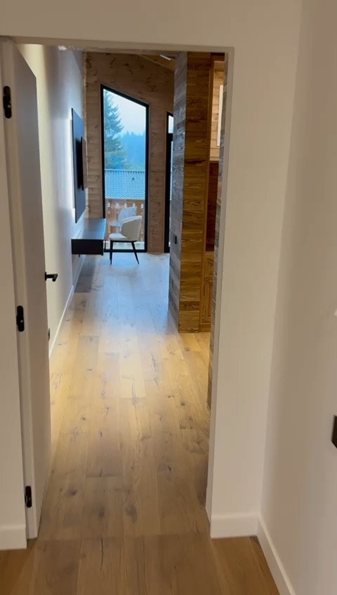 Tur video al proiectului DG WoodenHouse, secvența 5